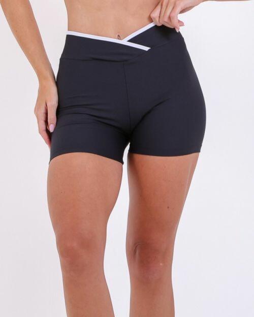 Short Maia Light