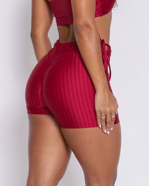 Short Empina Ajuste Cirre