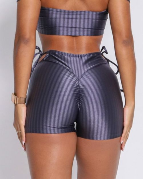 Short Empina Ajuste Cirre