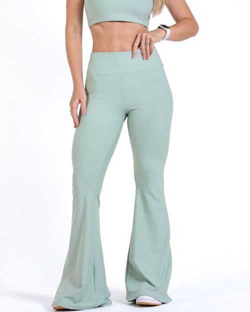 Calça Flare Light