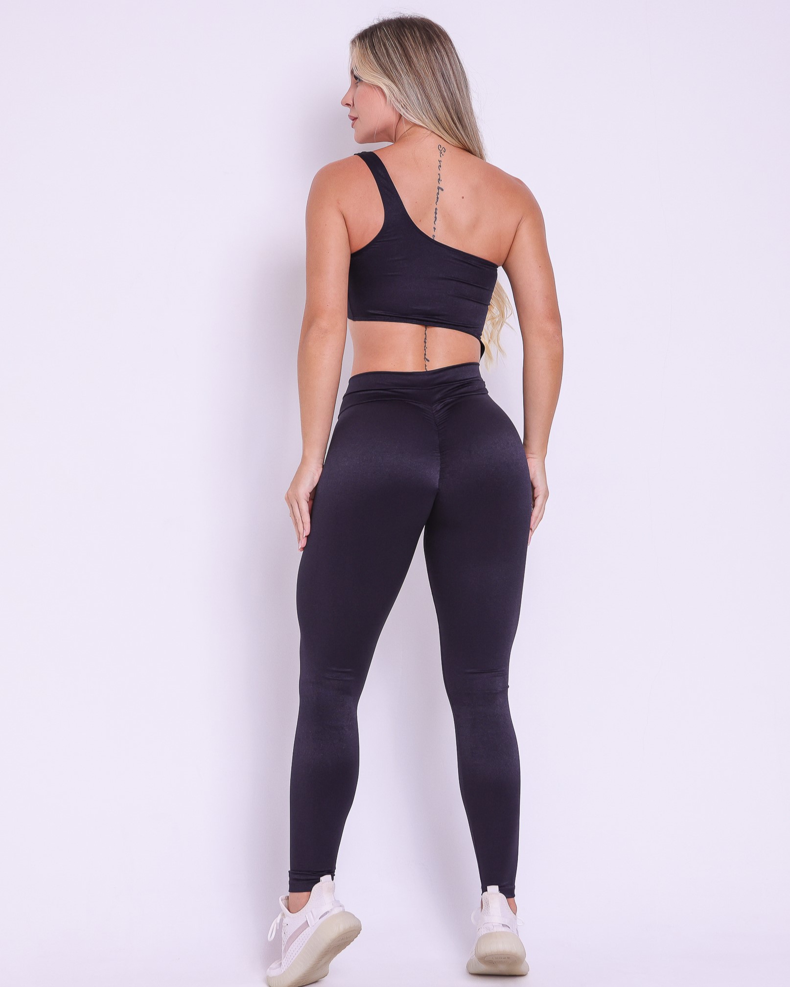 Macacão Paloma Glow