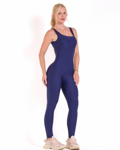 Macac�o Julia Light