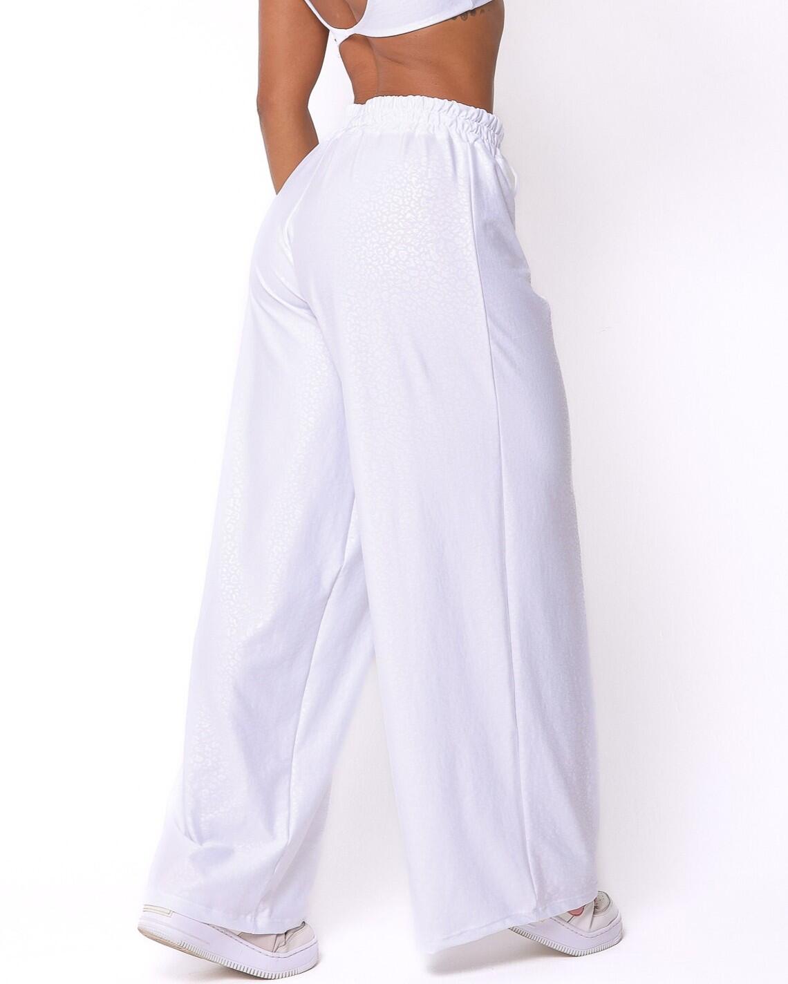 Calça Pantalona Wide Animal Print