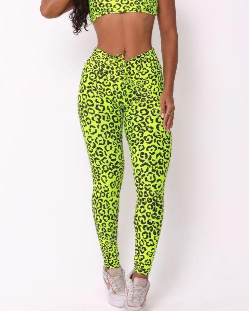 Calça Legging Empina Onça Colors