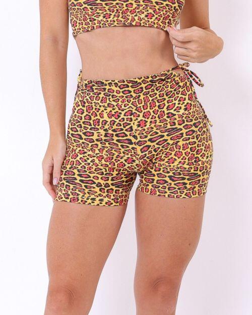 Short Empina Ajuste Savana Onça