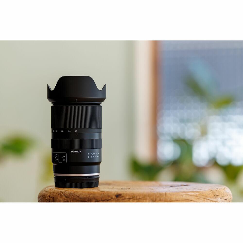 Comprar Lente p/ Canon RF 17-70mm f/2.8 Di III A VC RXD by Tamron
