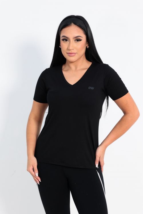 Camiseta OverModal Feminina Gola V / Essential Fit - Preto