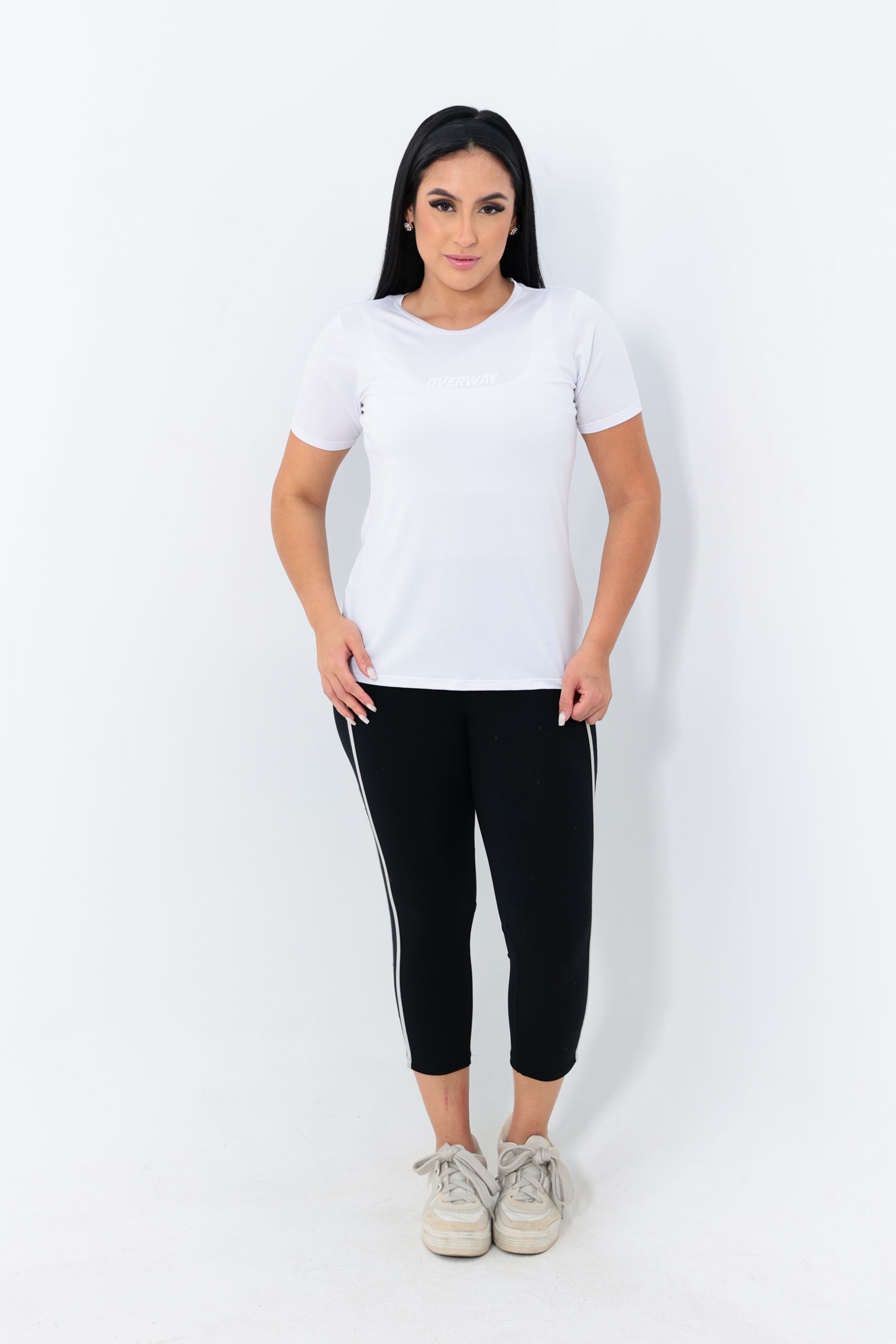 Camiseta OverModal Feminina / Essential Fit - Branca