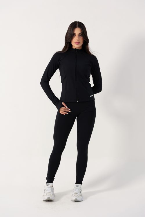 Jaqueta OverFlex Feminina Blackout com Gola Alta e Encaixe para Polegar / Flex Fit - Preta