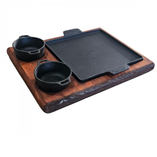 Chapa quadrada com suporte de madeira 22 x 22 cm e 2 molheiras