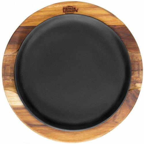 Prato de ferro fundido 24 cm com suporte de madeira Panela Mineira