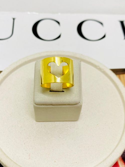 Anel Cora��o Vazado Dourado