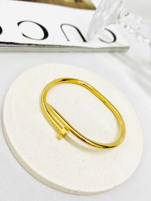 Bracelete Prego Dourado A�o Inox
