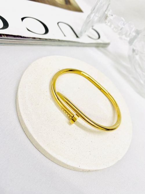 Bracelete Prego Dourado A�o Inox