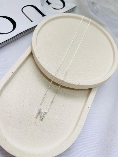 Colar Inicial Minimalista Prata