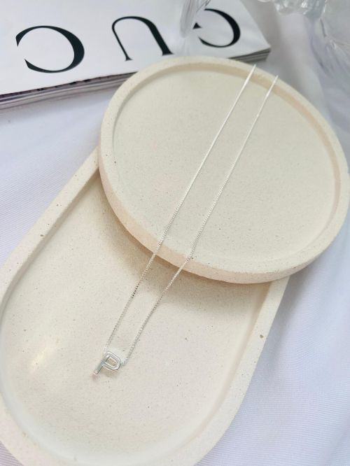 Colar Inicial Minimalista Prata