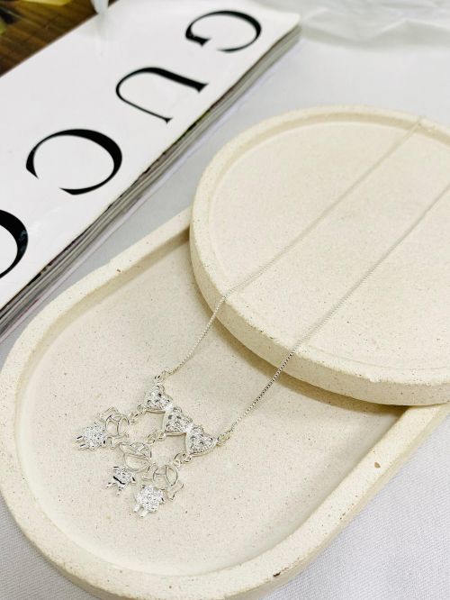 Colar Filhos Pingente de Cora��o Cravejado na Microzirc�nia Prata