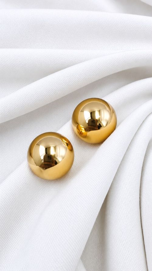 Brinco Bola Classic Dourado