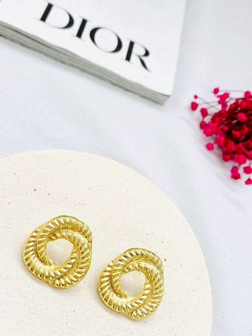 Brinco Liz Dourado