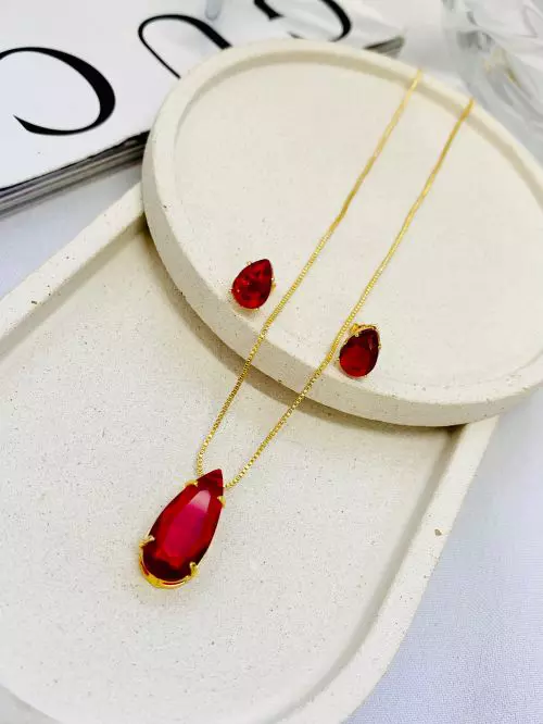 Conjunto Gota Dourado