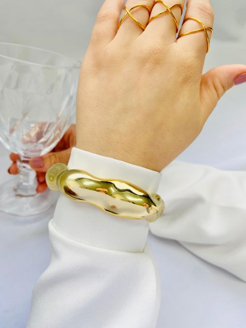 Bracelete Org�nico  Laminado Dourado