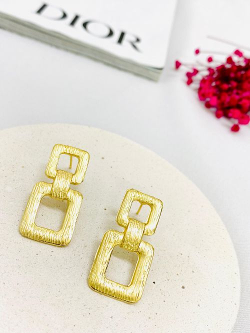 Brinco Cadeado Duplo Texturizado Dourado