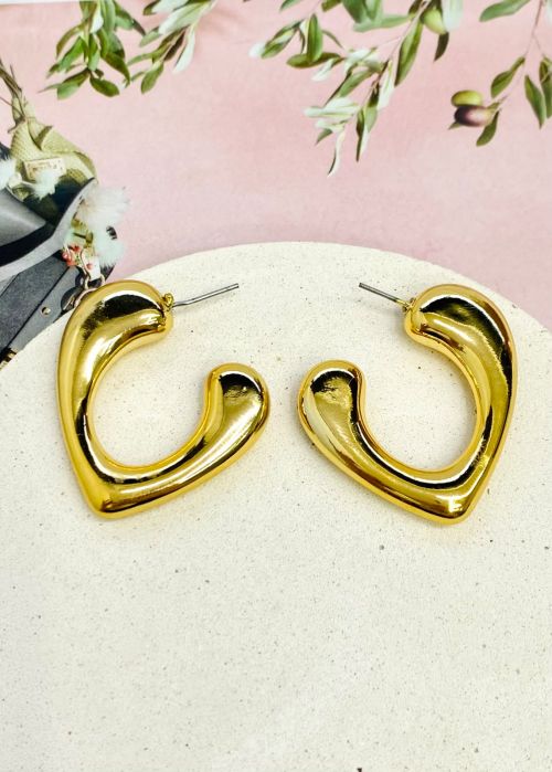Argola Cora��o Vazado Dourado