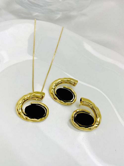 Conjunto Aurielle Dourado Premium