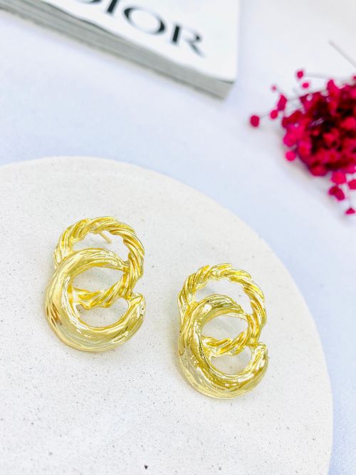 Brinco Elos Duplos Texturizado Dourado