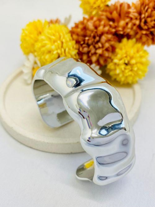 Bracelete Ondas Metalizadas Prata
