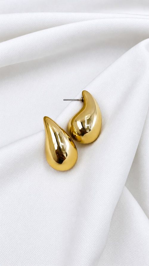 Brinco Gota Abaulado Laminado M Dourado Biju Fina