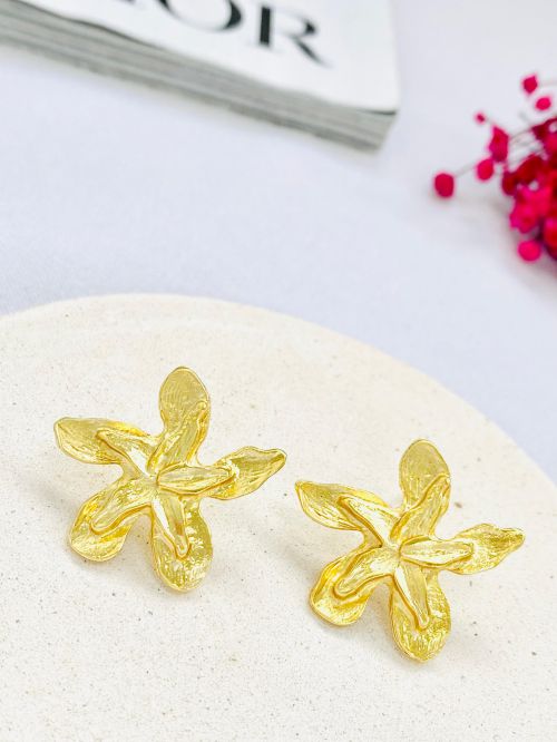 Brinco Flor Grego Laminado Dourado