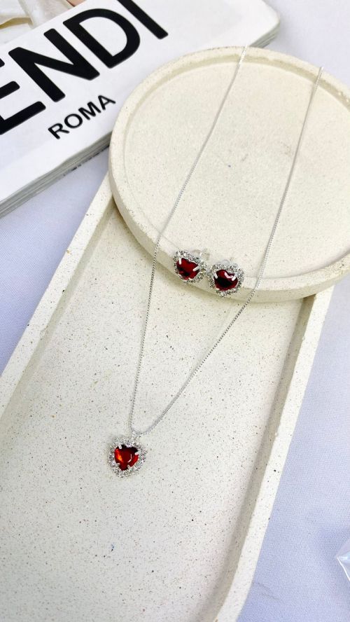 Conjunto Cora��o Realeza Cravejado Prata