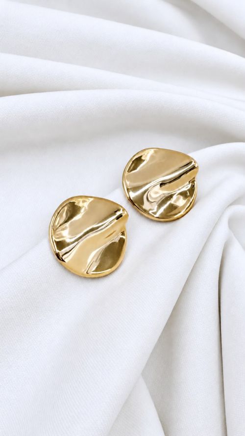 Brinco Basic Redondo Chic Laminado Dourado