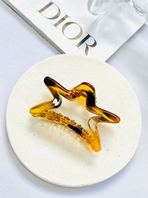 Piranha Detalhada Estrelada