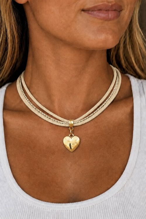 Chocker Tripla Cora��o de Boiadeira