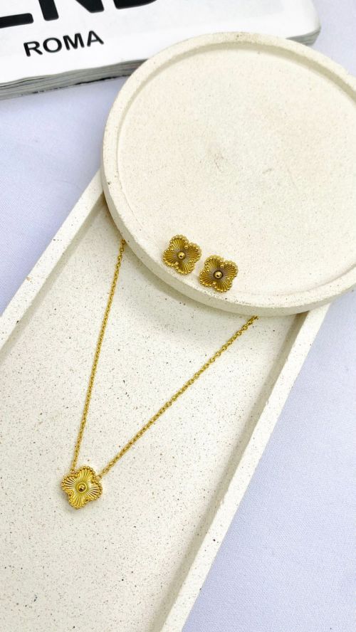 Conjunto Trevo Luxo Virginia Dourado A�o Inox