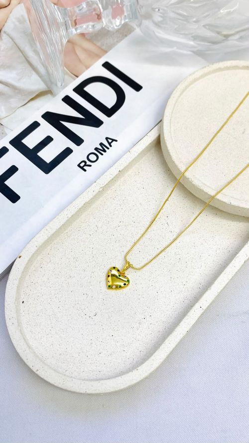 Colar Cora��o Ponto de Luz Colorido Dourado