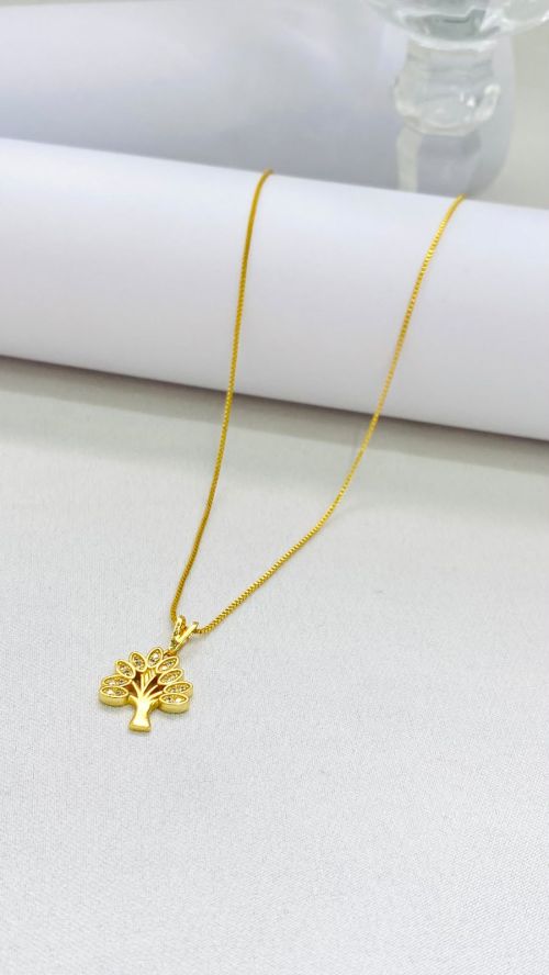 Colar �rvore Cravejado Dourado