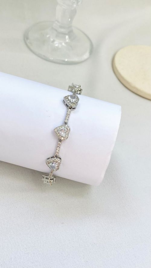 Pulseira Cora��o Glamour Inspira��o Swarovisk Prata