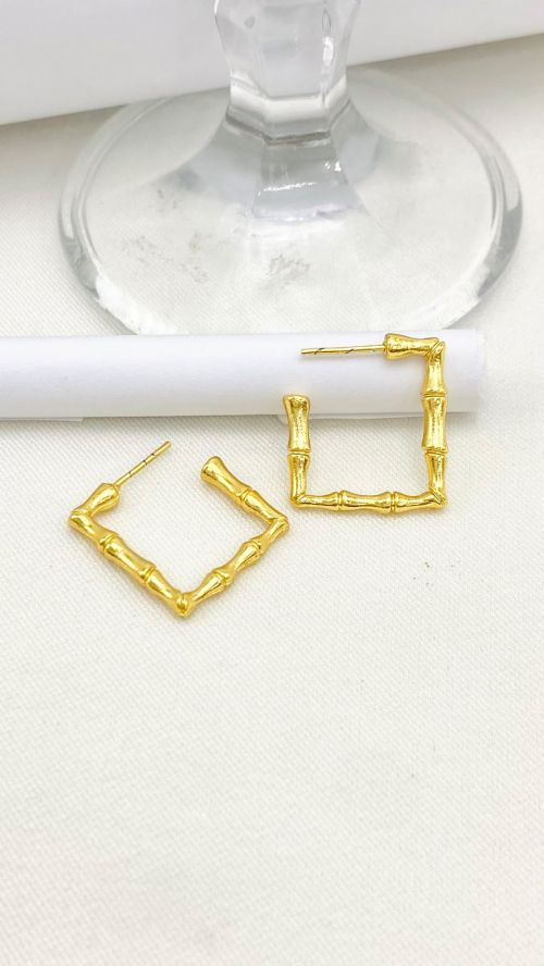 Argola Mini Quadrado Dourado