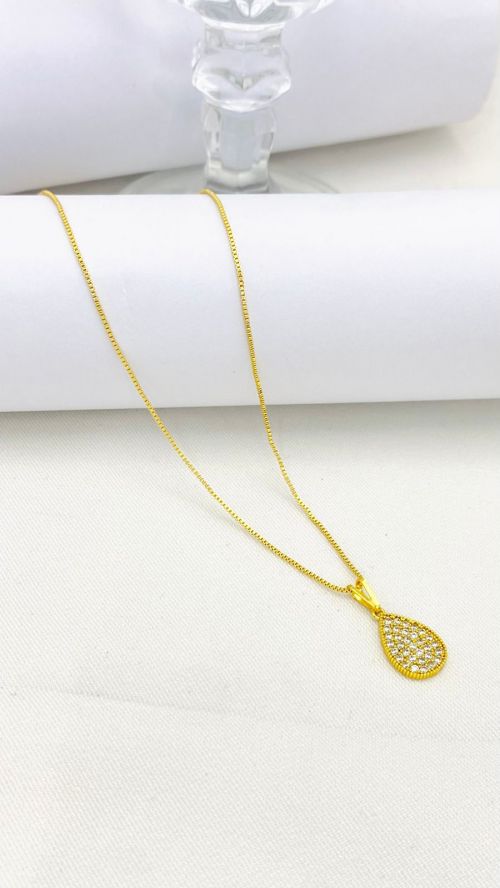 Colar Gota Cravejada Minimalista Dourado