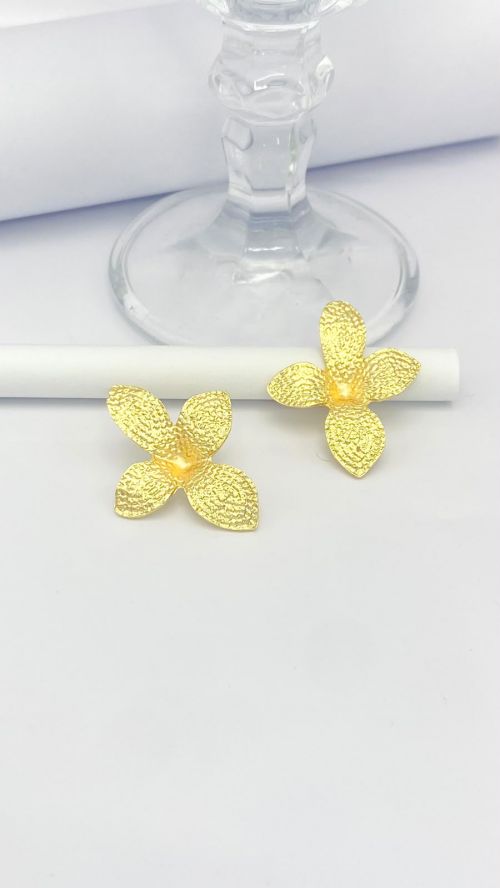 Brinco Quatro P�talas de Ouro Dourado