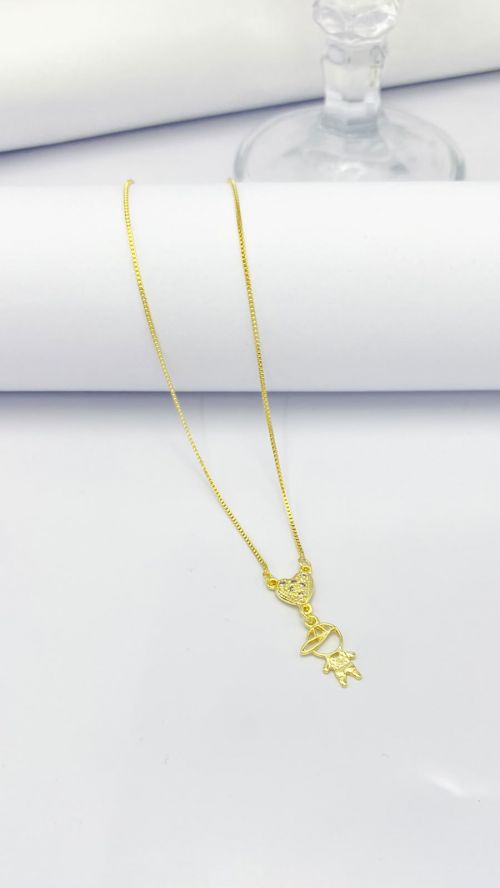 Colar Filhos Pingente de Cora��o Cravejado na Microzirc�nia Dourado