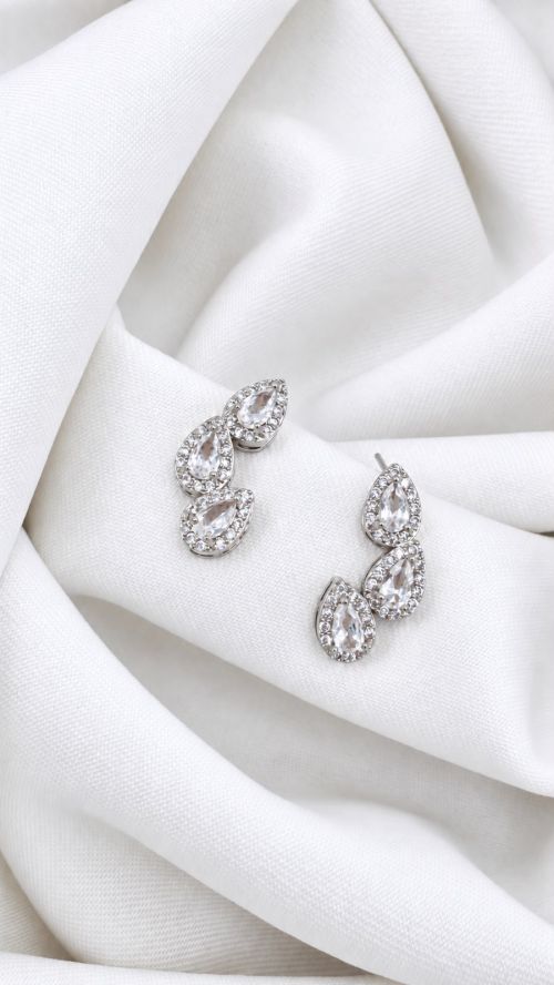 Brinco Tr�s Folhas Cristal Prata