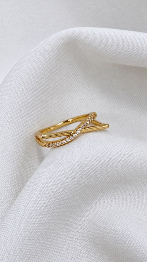 Anel Quadrado Chic Elegance Dourado