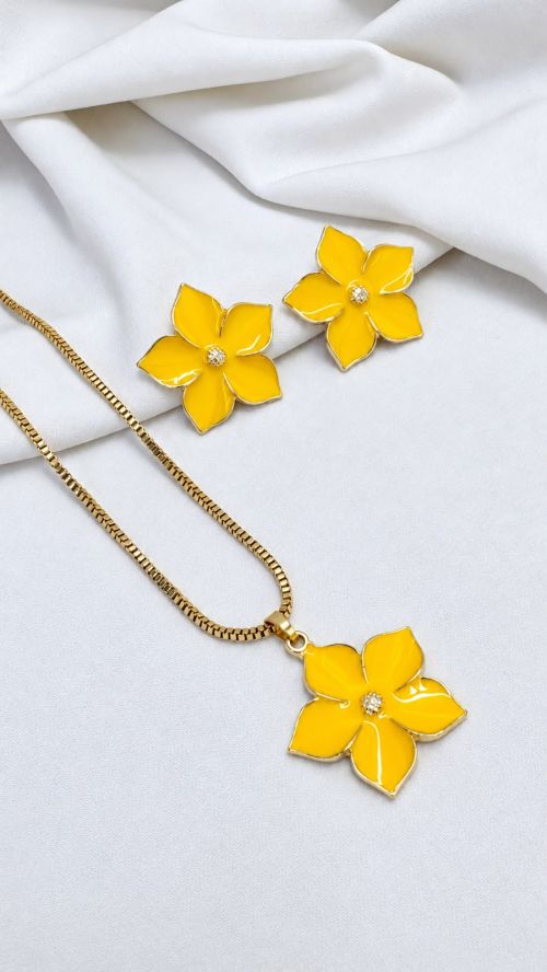 Conjunto Florata esmaltado Dourado