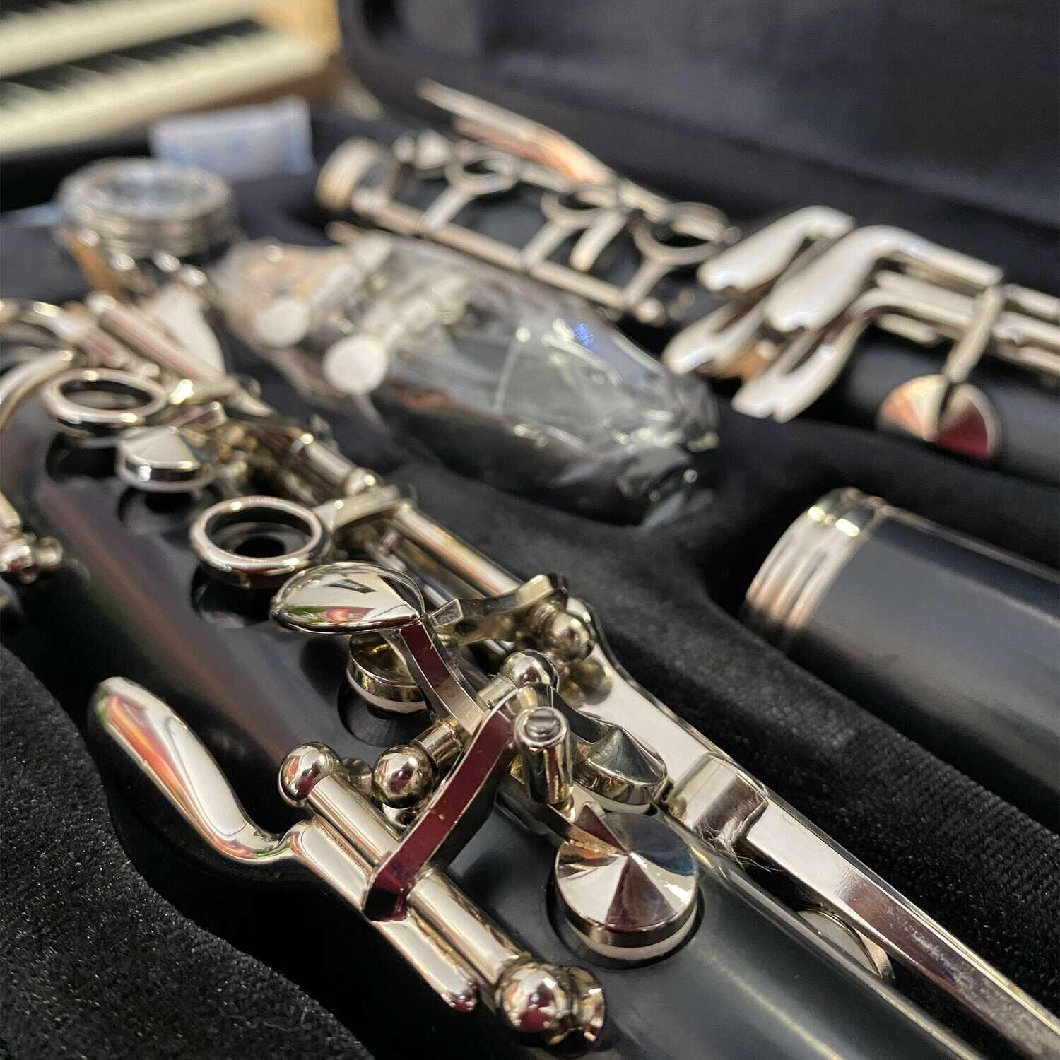 Clarinete Sib Tokai HCL-102B - Performance Profissional - a partir