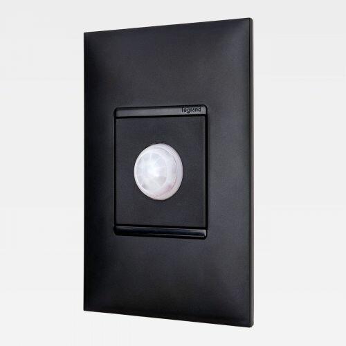 Sensor de Presença com Fotocélula PIAL Plus+ Embutir Preto Legrand 611026PT