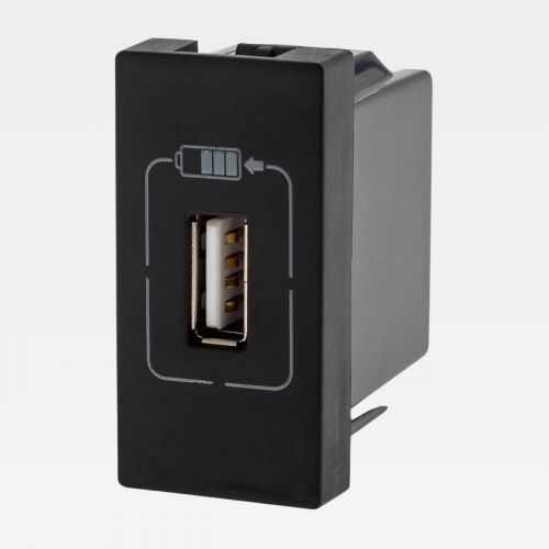 M�dulo Carregador USB Simples PIAL Plus+ 1500mA Preto Legrand 615088PT